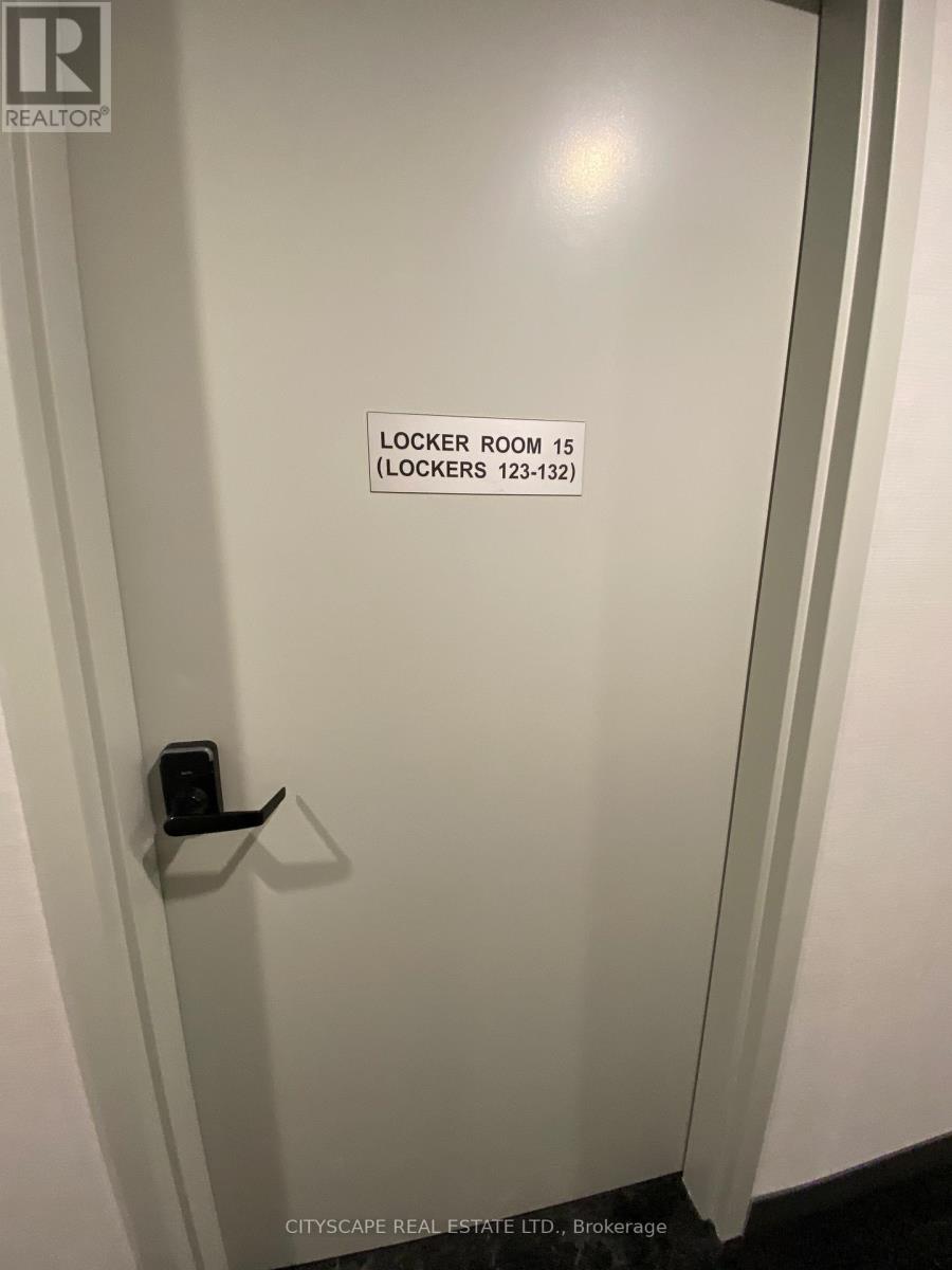 822 - 1037 The Queensway, Toronto, Ontario  M8Z 6C7 - Photo 32 - W12630294