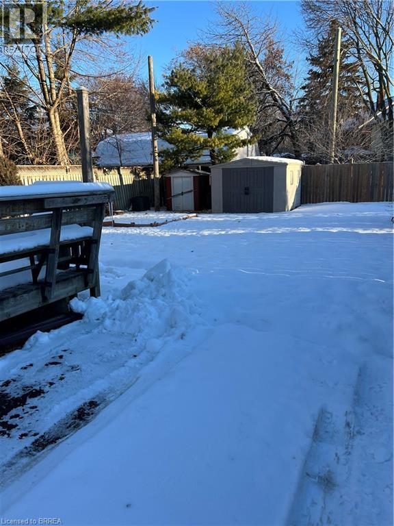 49 Pearl Street, Brantford, Ontario  N3T 3N5 - Photo 12 - 40793680