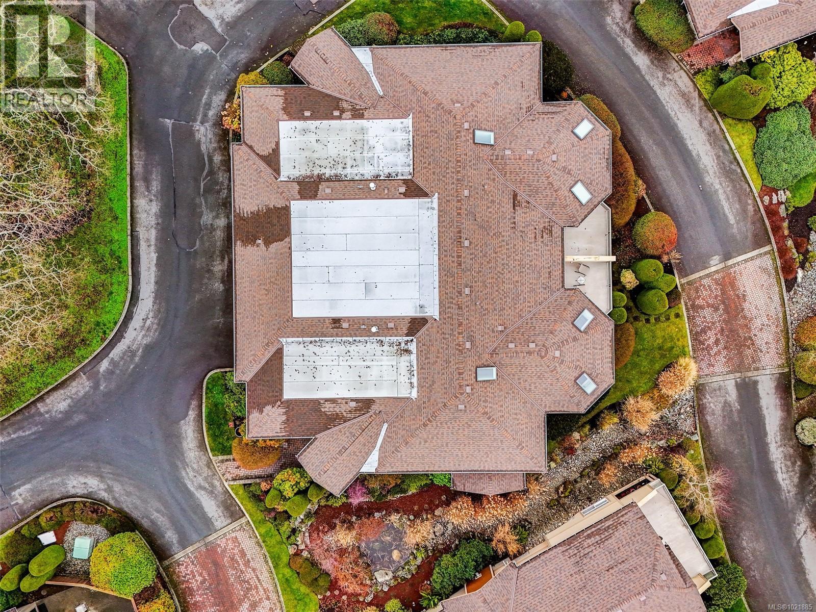 25 1286 Tolmie Ave, Saanich, British Columbia V8P 1E3 - Photo 56 - 1021885