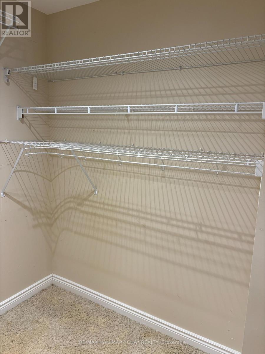 439 Peter Street N, Orillia, Ontario  L3V 5A6 - Photo 12 - S12630356