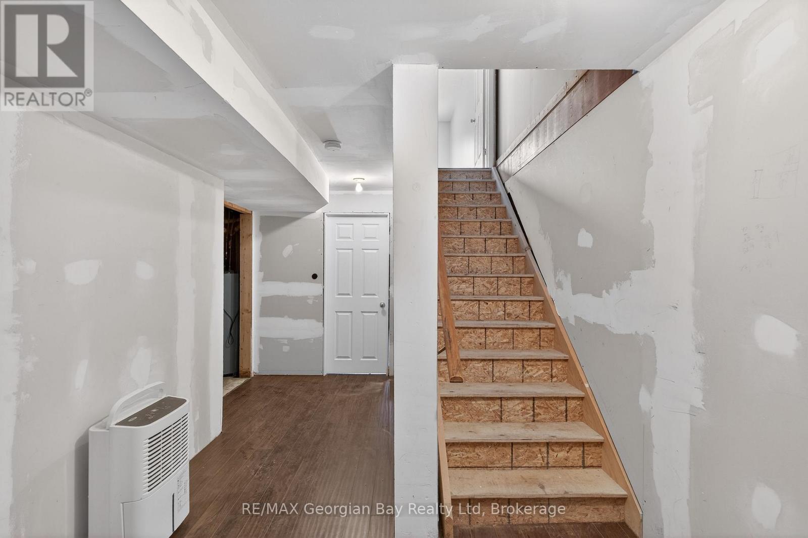 836 Coral Springs Lane, Midland, Ontario L4R 0A1 - Photo 20 - S12630452