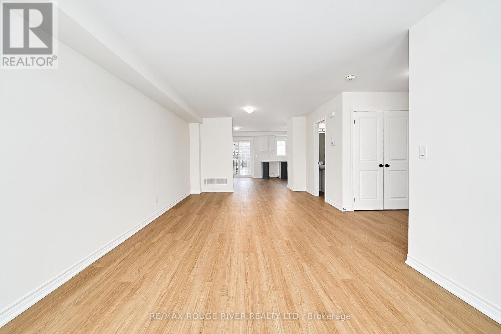 11 Addyman Crescent, Clarington, Ontario  L1B 0X1 - Photo 10 - E12630420