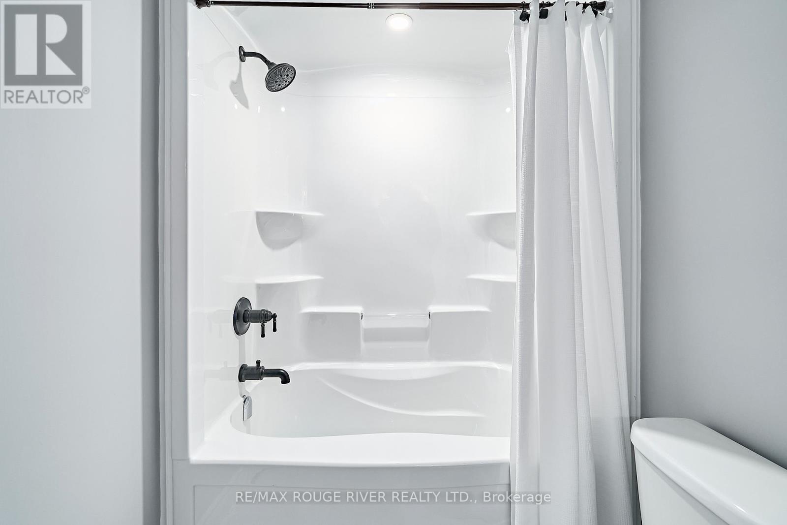 11 Addyman Crescent, Clarington, Ontario  L1B 0X1 - Photo 41 - E12630420