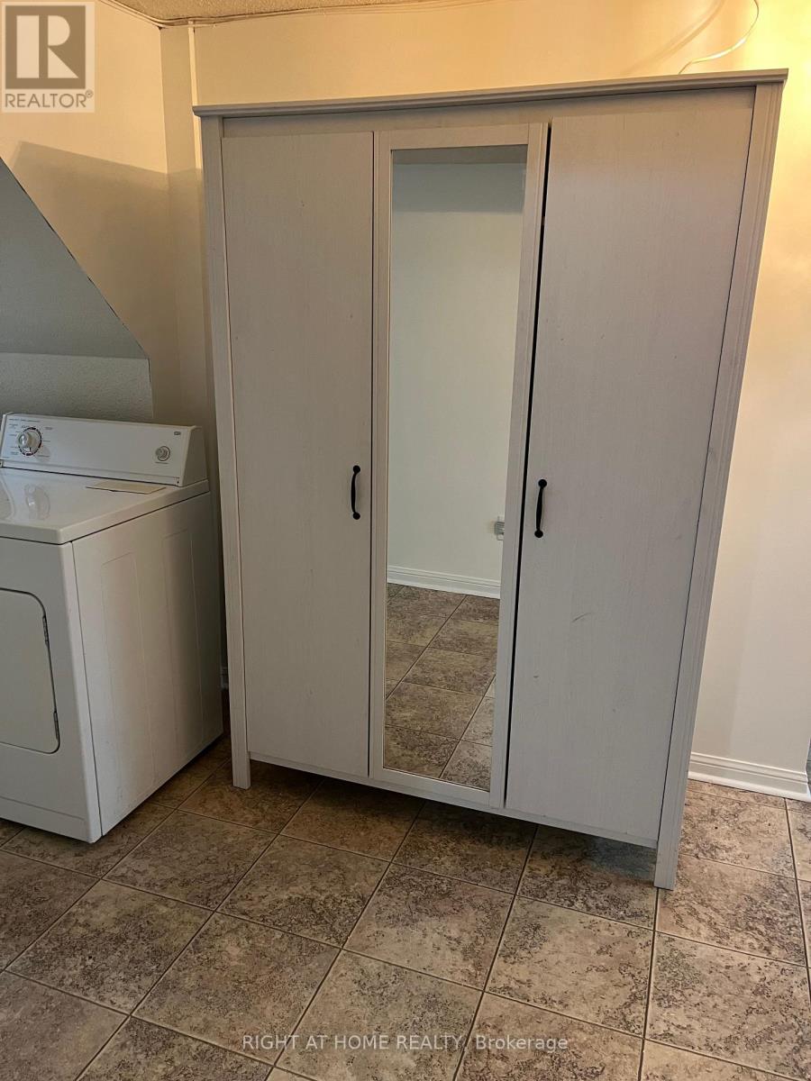 Lower Level Bsment - 26 Panorama Crescent, Brampton (Northgate), Ontario  L6S 3T9 - Photo 10 - W12630364