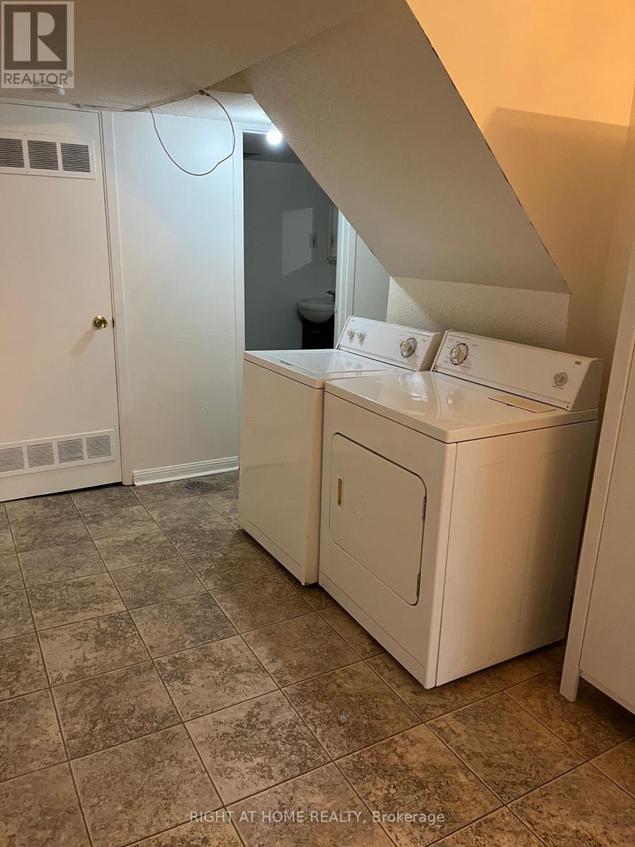 Lower Level Bsment - 26 Panorama Crescent, Brampton (Northgate), Ontario  L6S 3T9 - Photo 5 - W12630364