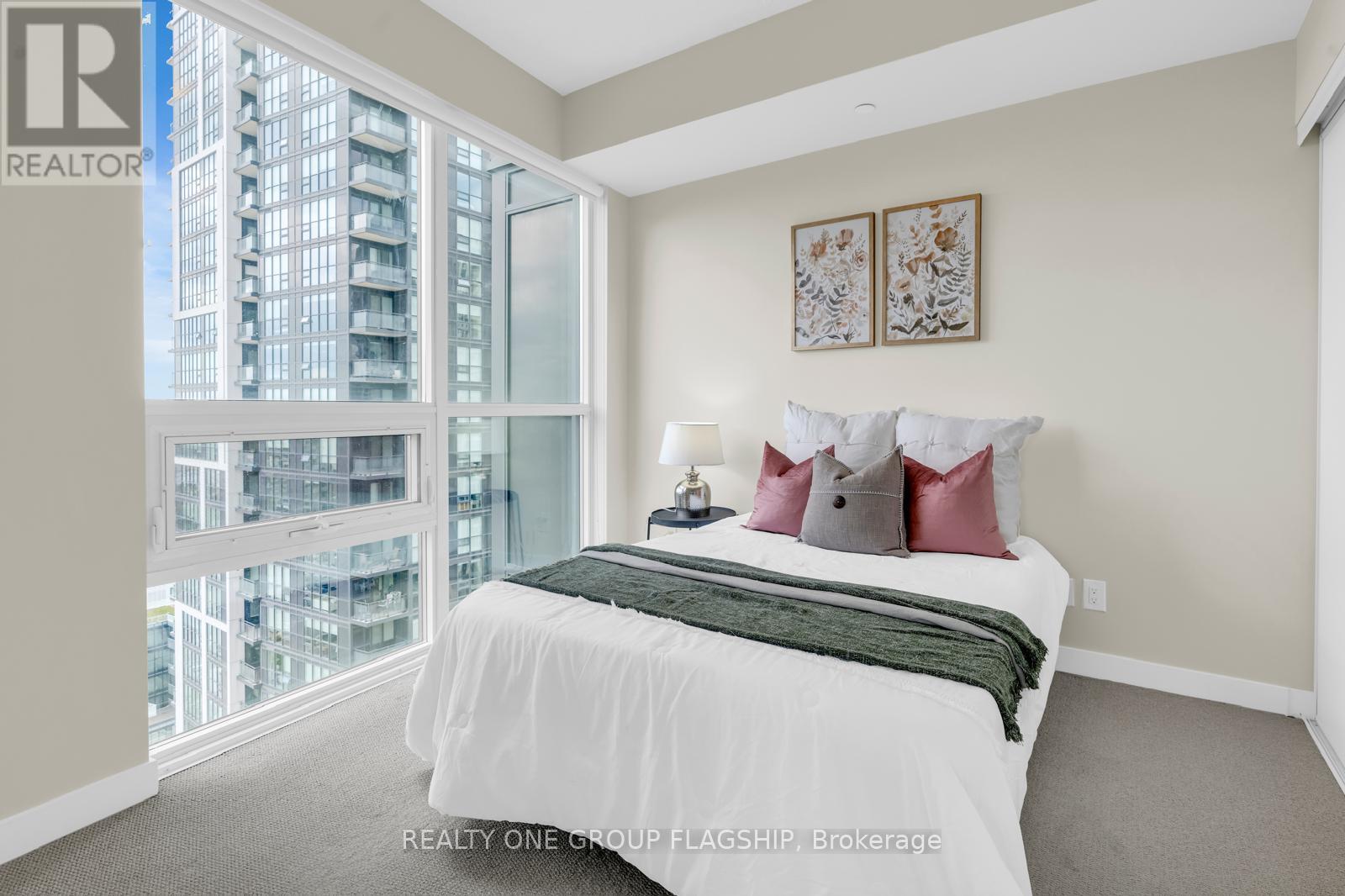 1909 - 510 Curran Place, Mississauga (Creditview), Ontario  L5B 0J4 - Photo 11 - W12630372