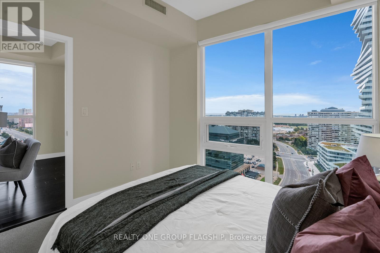 1909 - 510 Curran Place, Mississauga (Creditview), Ontario  L5B 0J4 - Photo 12 - W12630372