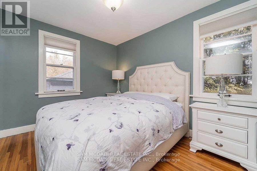 1730 Sunningdale Bend, Mississauga, Ontario  L5J 1G1 - Photo 14 - W12630412