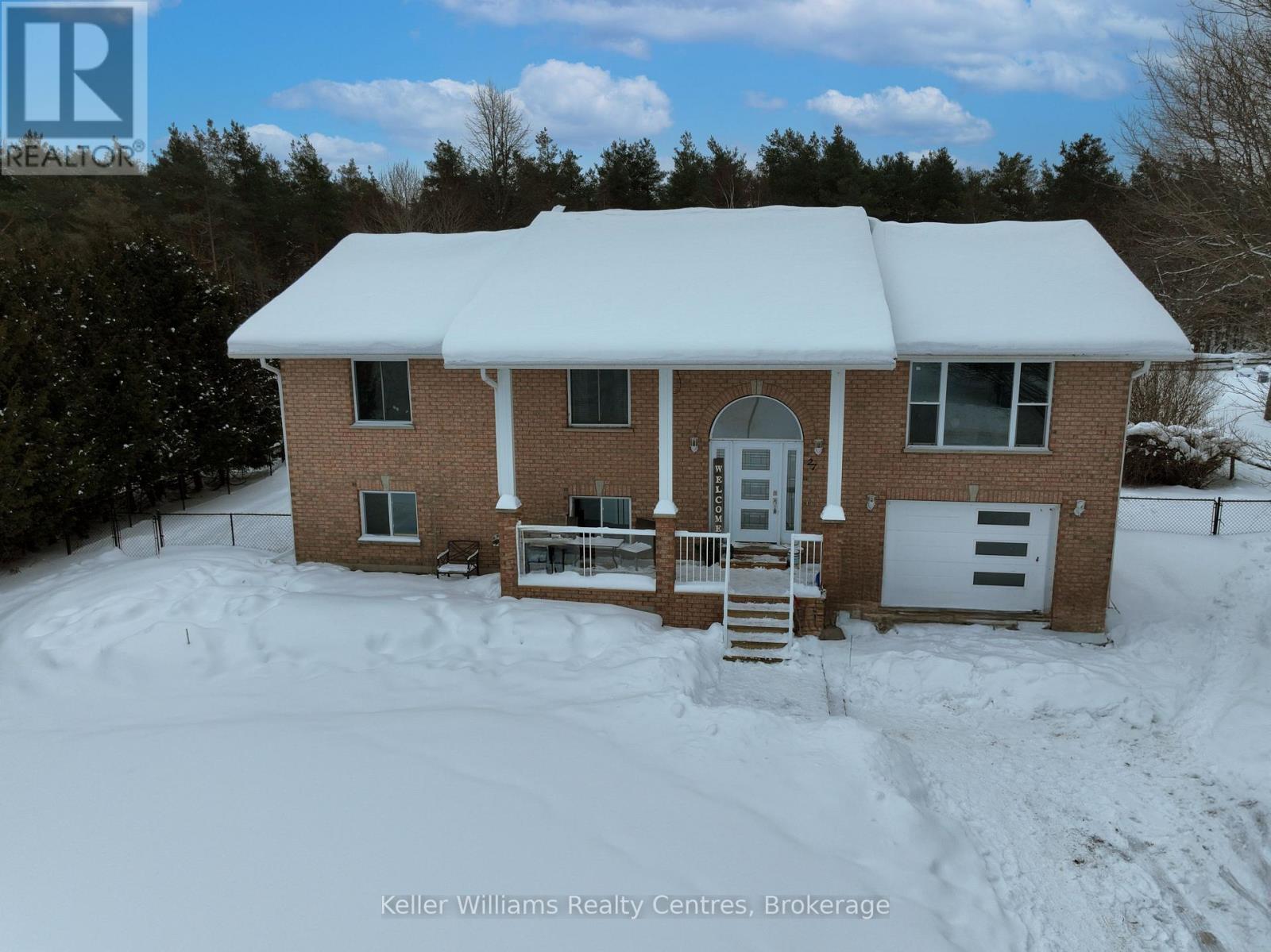 27 PINE TREE DRIVE, South Bruce Peninsula, Ontario