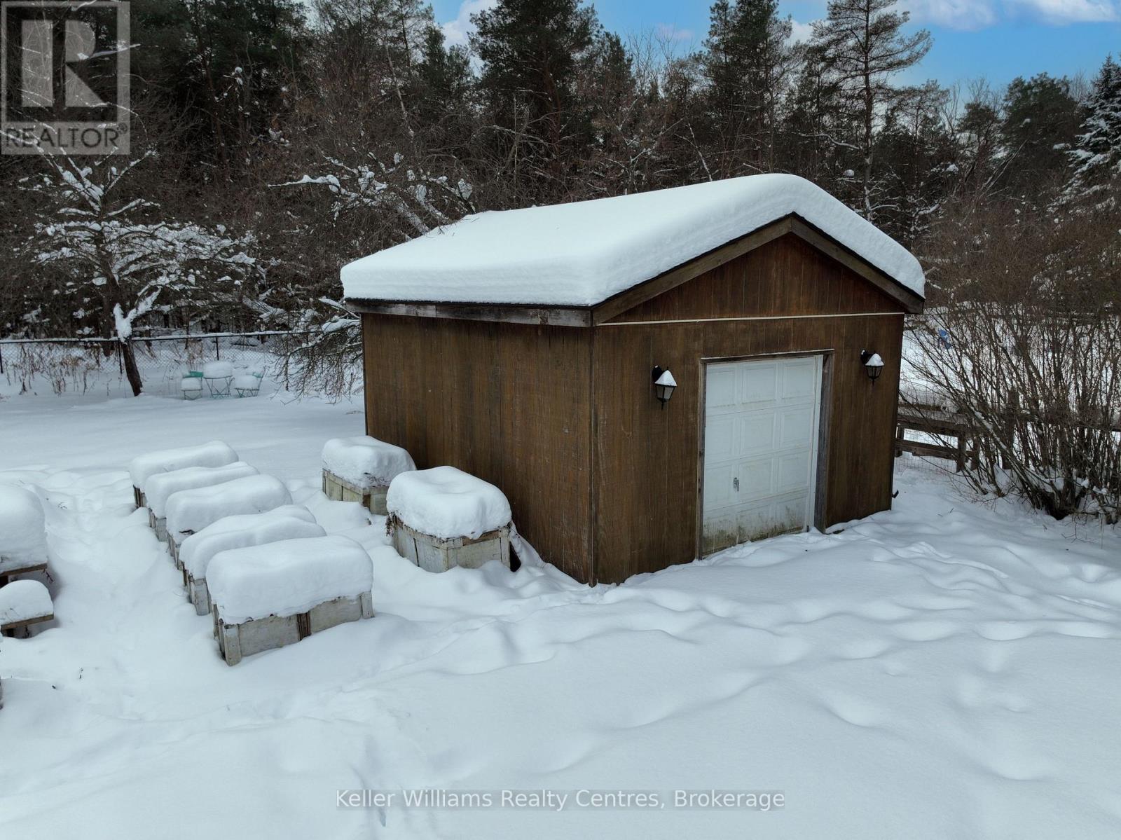 27 Pine Tree Drive, South Bruce Peninsula, Ontario  N0H 1P0 - Photo 46 - X12630506