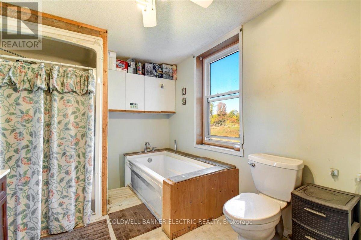 450 Thomasburg Road, Centre Hastings, Ontario  K0K 3H0 - Photo 24 - X12630440