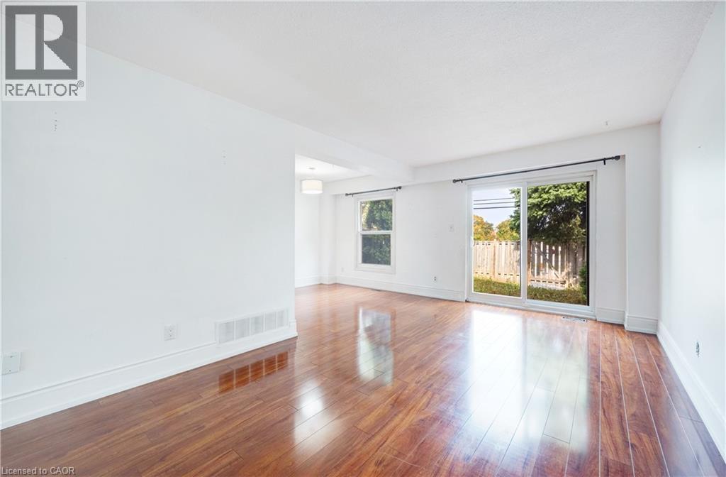 3430 Brandon Gate Drive Unit# 31, Mississauga, Ontario  L4T 3T4 - Photo 7 - 40773712