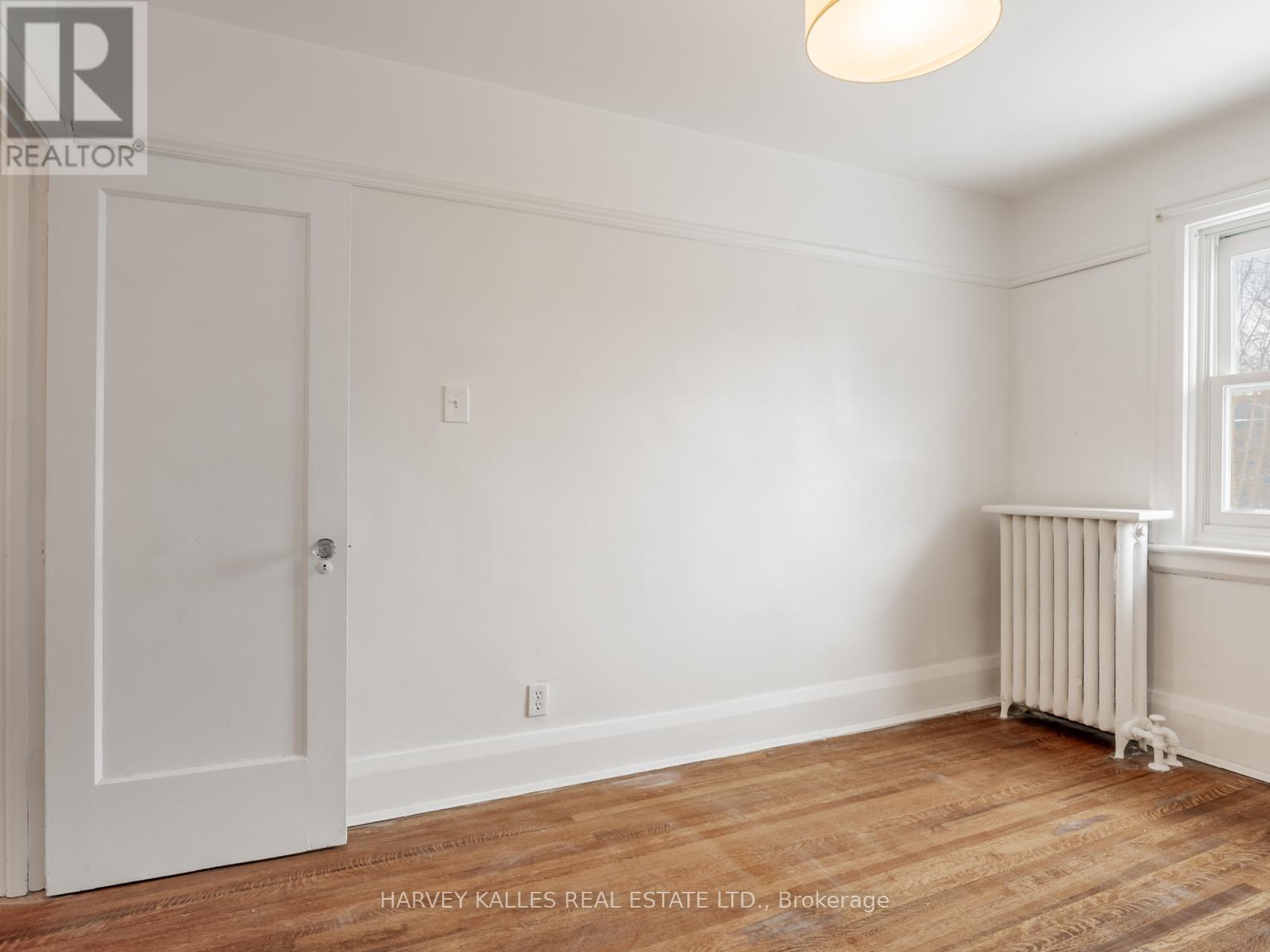 2nd Floor - 39 Standish Avenue, Toronto, Ontario M4W 3B2 - Photo 26 - C12630046