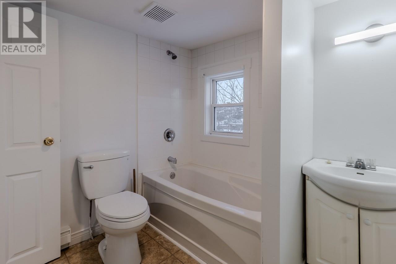 39-41 Longs Hill, St. John's, Newfoundland & Labrador  A1C 1V4 - Photo 11 - 1293272