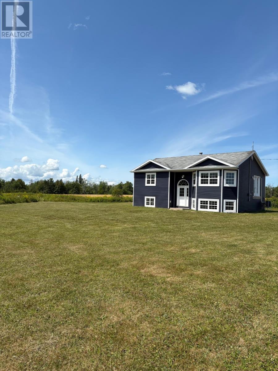 953 Avondale Road, Vernon Bridge, Prince Edward Island  C0A 2E0 - Photo 2 - 202529404