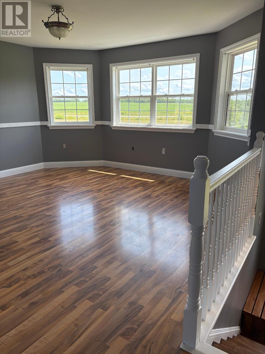 953 Avondale Road, Vernon Bridge, Prince Edward Island  C0A 2E0 - Photo 5 - 202529404