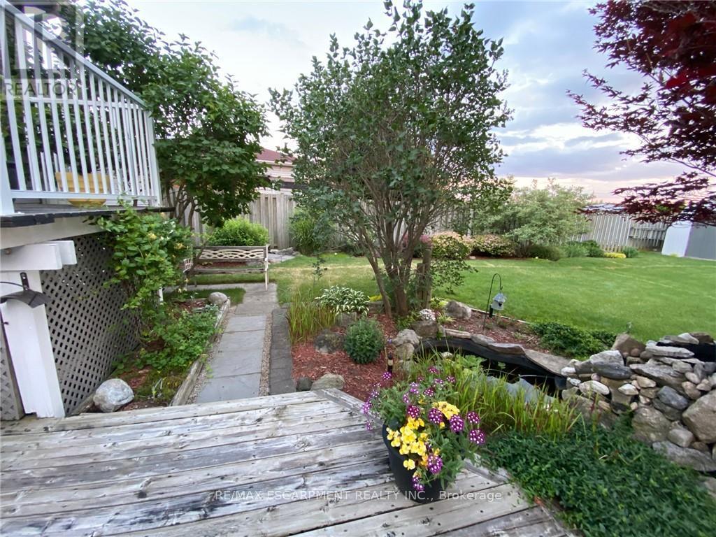 18 Ross Street, Norfolk, Ontario  N0E 1Y0 - Photo 5 - X12630382