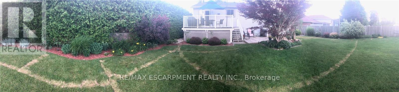 18 Ross Street, Norfolk, Ontario  N0E 1Y0 - Photo 7 - X12630382