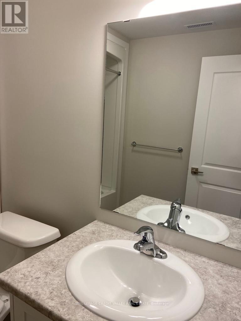 66 Livingston Drive, Tillsonburg, Ontario  N4G 0J3 - Photo 5 - X12630398