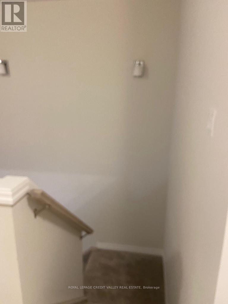 66 Livingston Drive, Tillsonburg, Ontario  N4G 0J3 - Photo 7 - X12630398