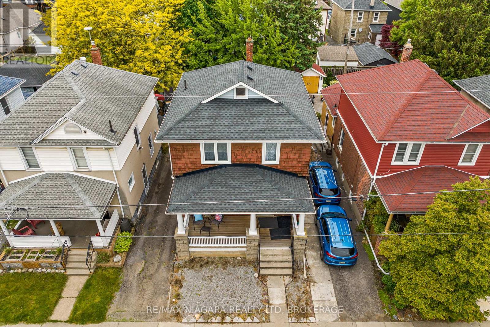 Upper - 47 Chaplin Avenue, St. Catharines, Ontario  L2R 2E4 - Photo 13 - X12630430