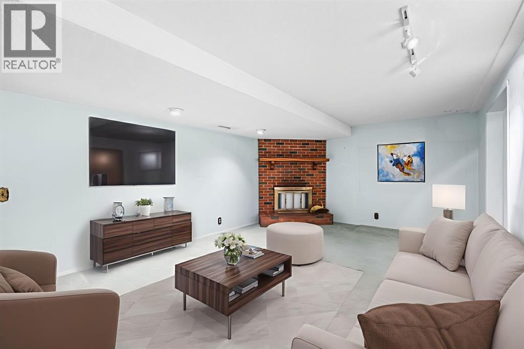 3375 Breton Close Nw, Calgary, Alberta  T2L 1X3 - Photo 34 - A2268066