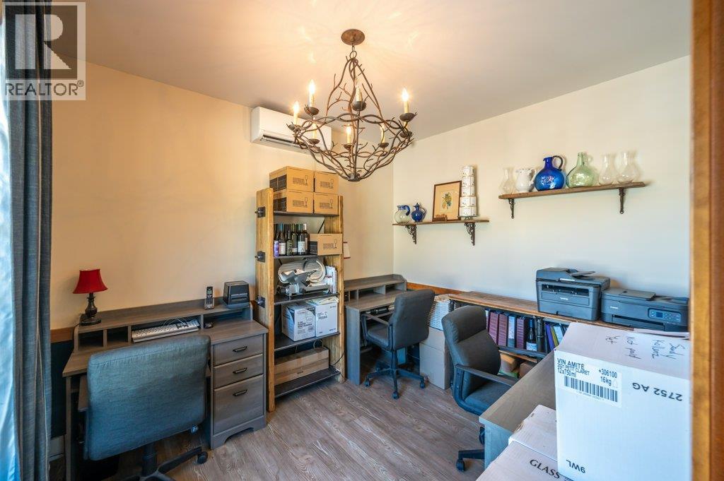 5381 97 Highway, Oliver, British Columbia  V0H 1T1 - Photo 10 - 10351911