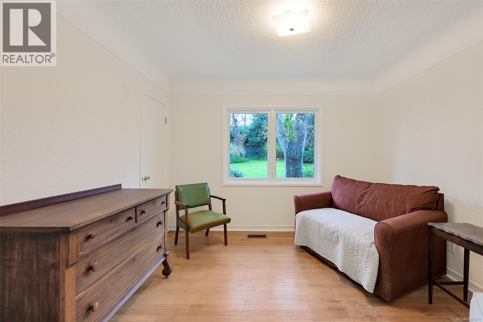 645 Transit Rd, Oak Bay, British Columbia  V8S 4Z4 - Photo 23 - 1021877