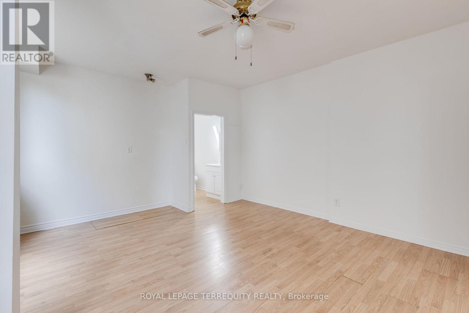 102 - 124 Baldwin Street, Toronto (Kensington-Chinatown), Ontario  M5T 1L6 - Photo 8 - C12630436