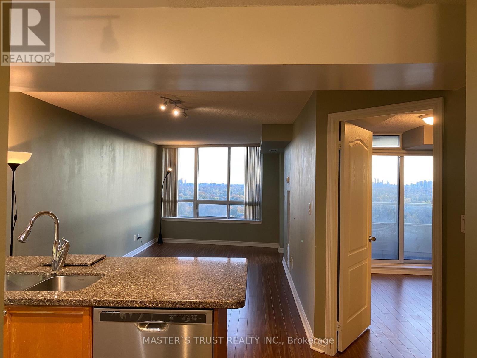 1709 - 3 Rean Drive, Toronto, Ontario  M2K 3C2 - Photo 6 - C12630476