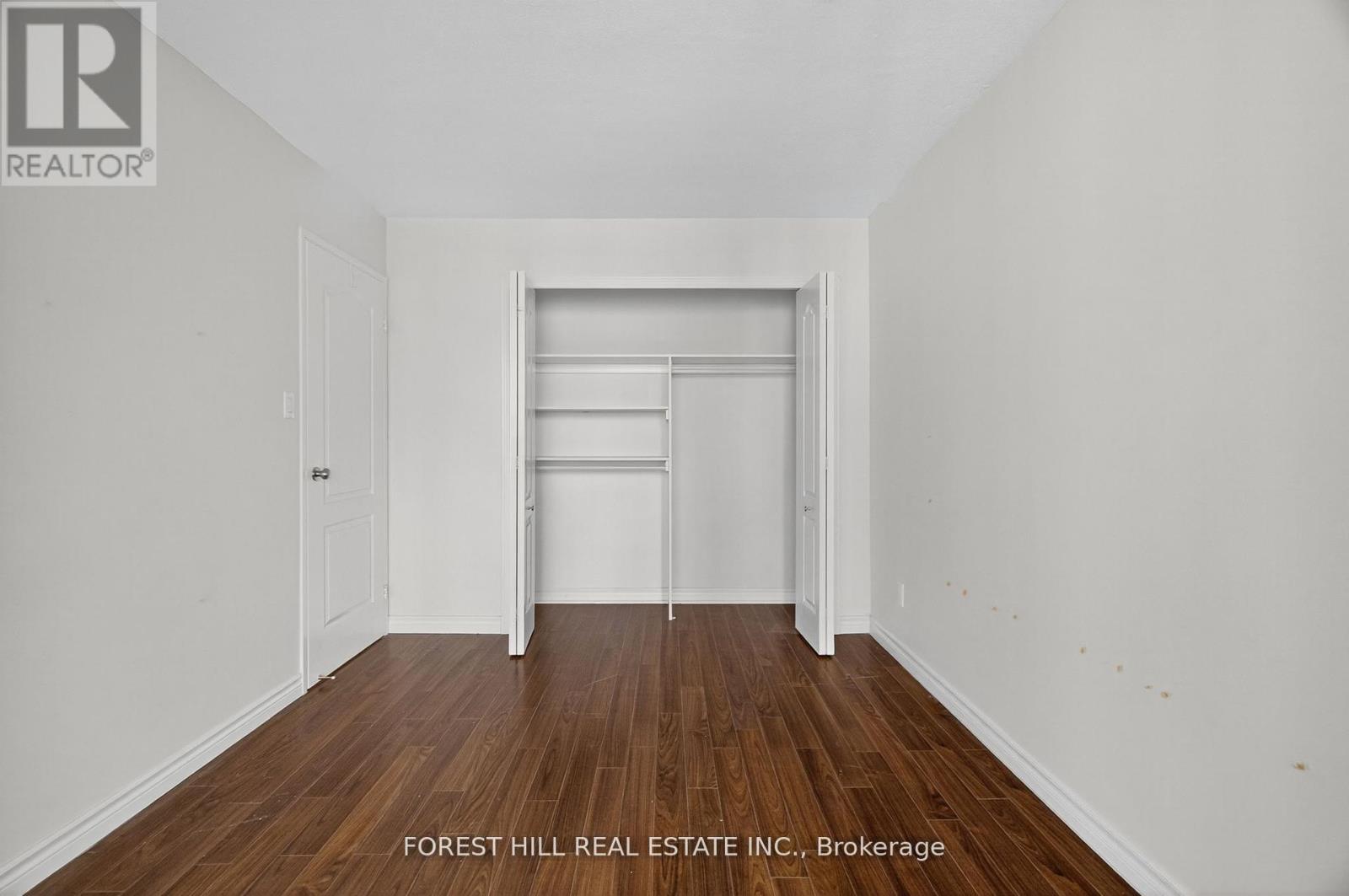 2322 - 633 Bay Street, Toronto, Ontario  M5G 2G4 - Photo 17 - C12630548