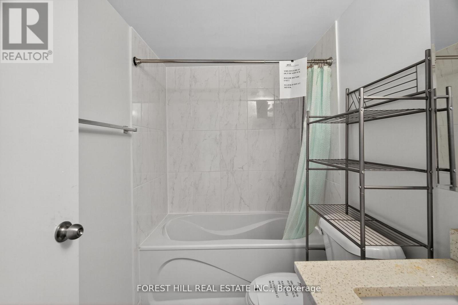 2322 - 633 Bay Street, Toronto, Ontario  M5G 2G4 - Photo 19 - C12630548