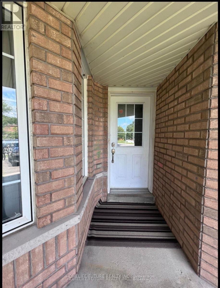 Main - 197 Andona Crescent, Toronto (Centennial Scarborough), Ontario  M1C 5J7 - Photo 2 - E12630442