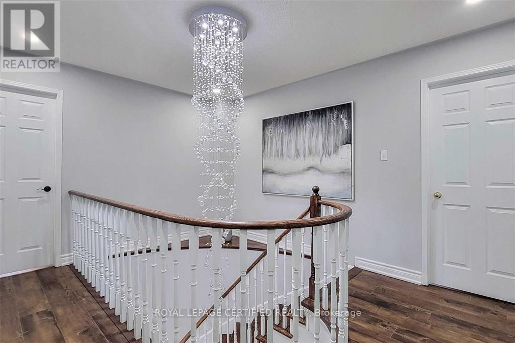 21 Eldridge Place, Whitby, Ontario  L1N 9E6 - Photo 12 - E12630490