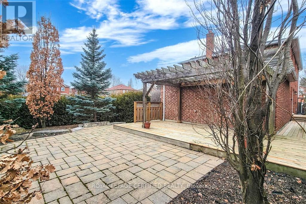 21 Eldridge Place, Whitby, Ontario  L1N 9E6 - Photo 37 - E12630490