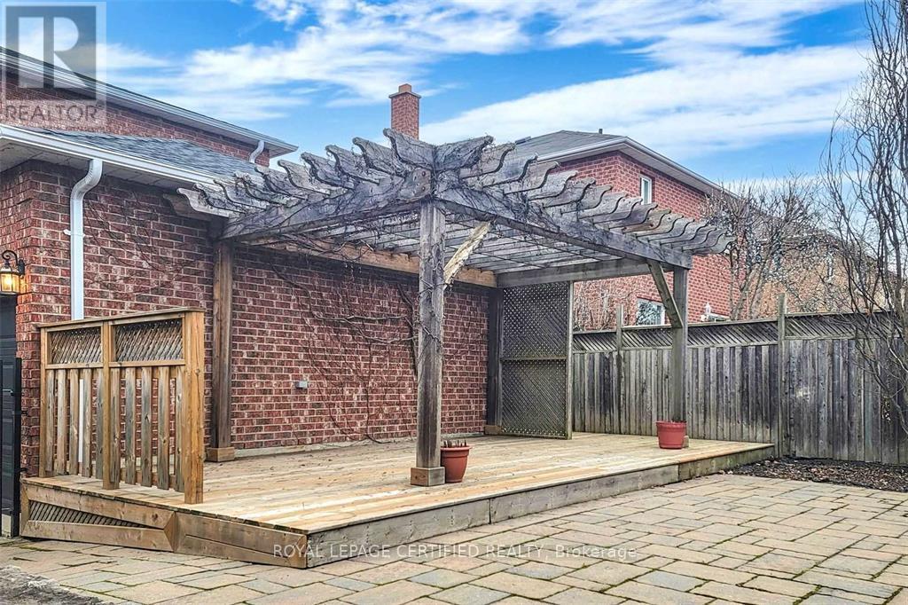 21 Eldridge Place, Whitby, Ontario  L1N 9E6 - Photo 40 - E12630490