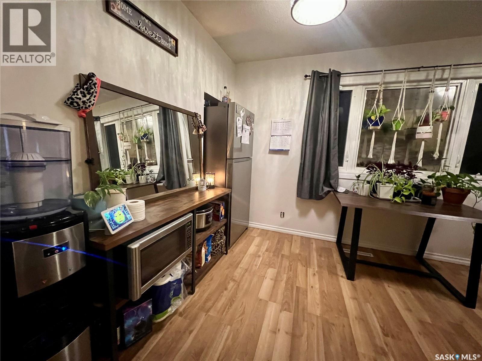 375 7th Avenue Nw, Swift Current, Saskatchewan  S9H 0Z1 - Photo 9 - SK025554