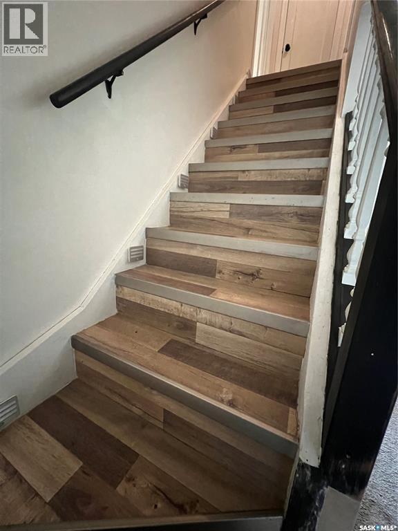 375 7th Avenue Nw, Swift Current, Saskatchewan  S9H 0Z1 - Photo 16 - SK025554