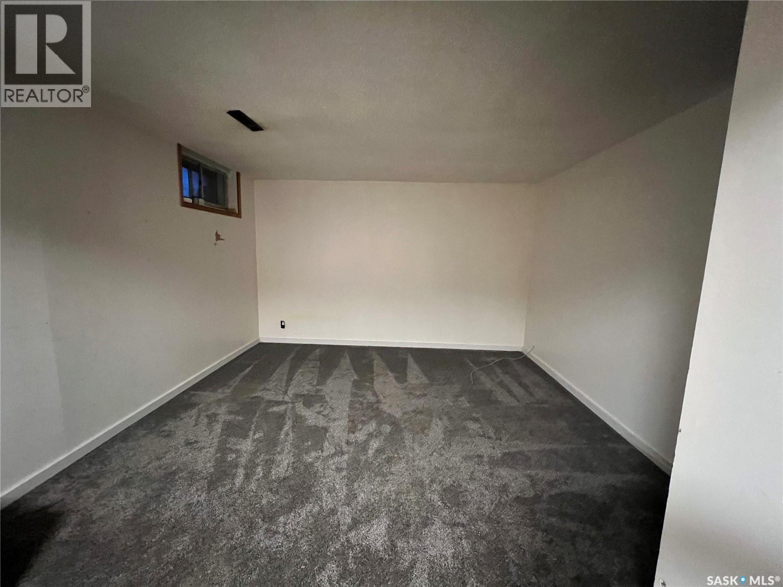 375 7th Avenue Nw, Swift Current, Saskatchewan  S9H 0Z1 - Photo 24 - SK025554