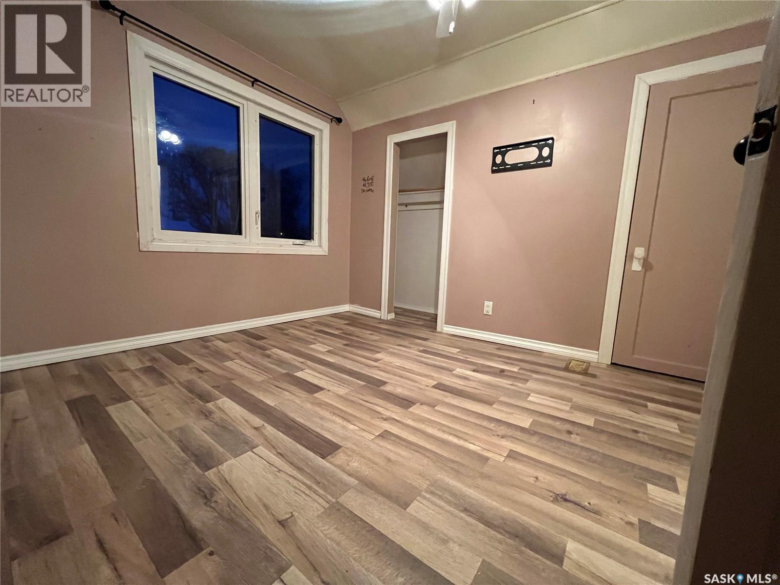 375 7th Avenue Nw, Swift Current, Saskatchewan  S9H 0Z1 - Photo 22 - SK025554