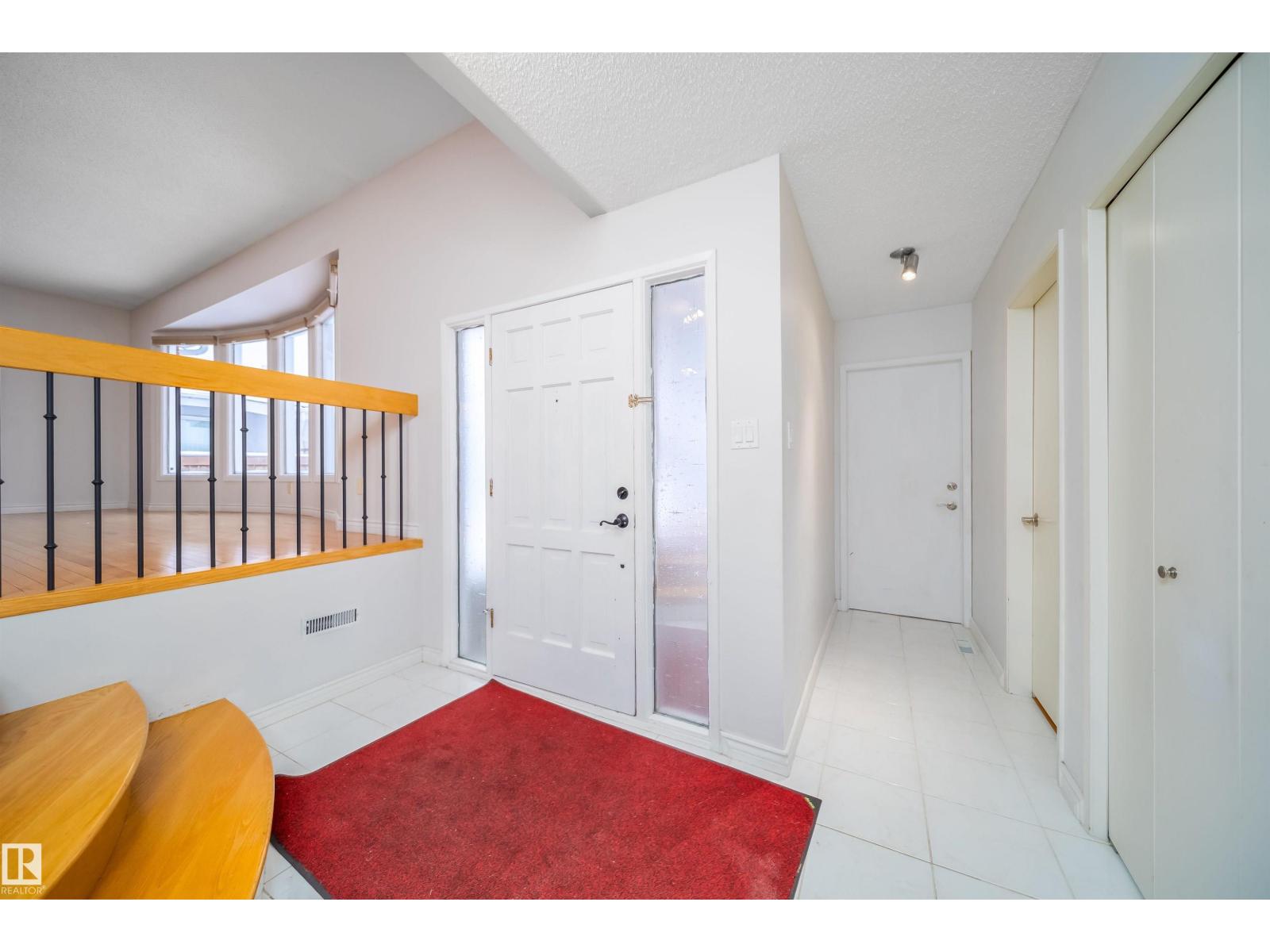 12203 158 Av Nw Nw, Edmonton, Alberta  T5X 2X9 - Photo 19 - E4467819