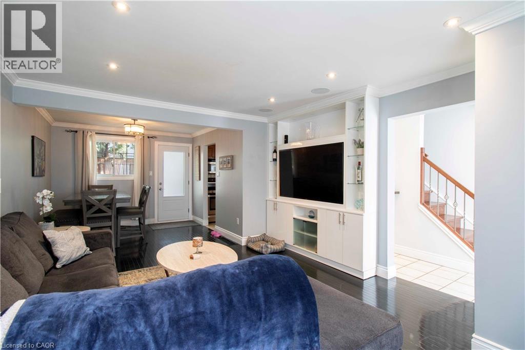 28 Glen Eden Court, Hamilton, Ontario  L9C 6H6 - Photo 8 - 40779249