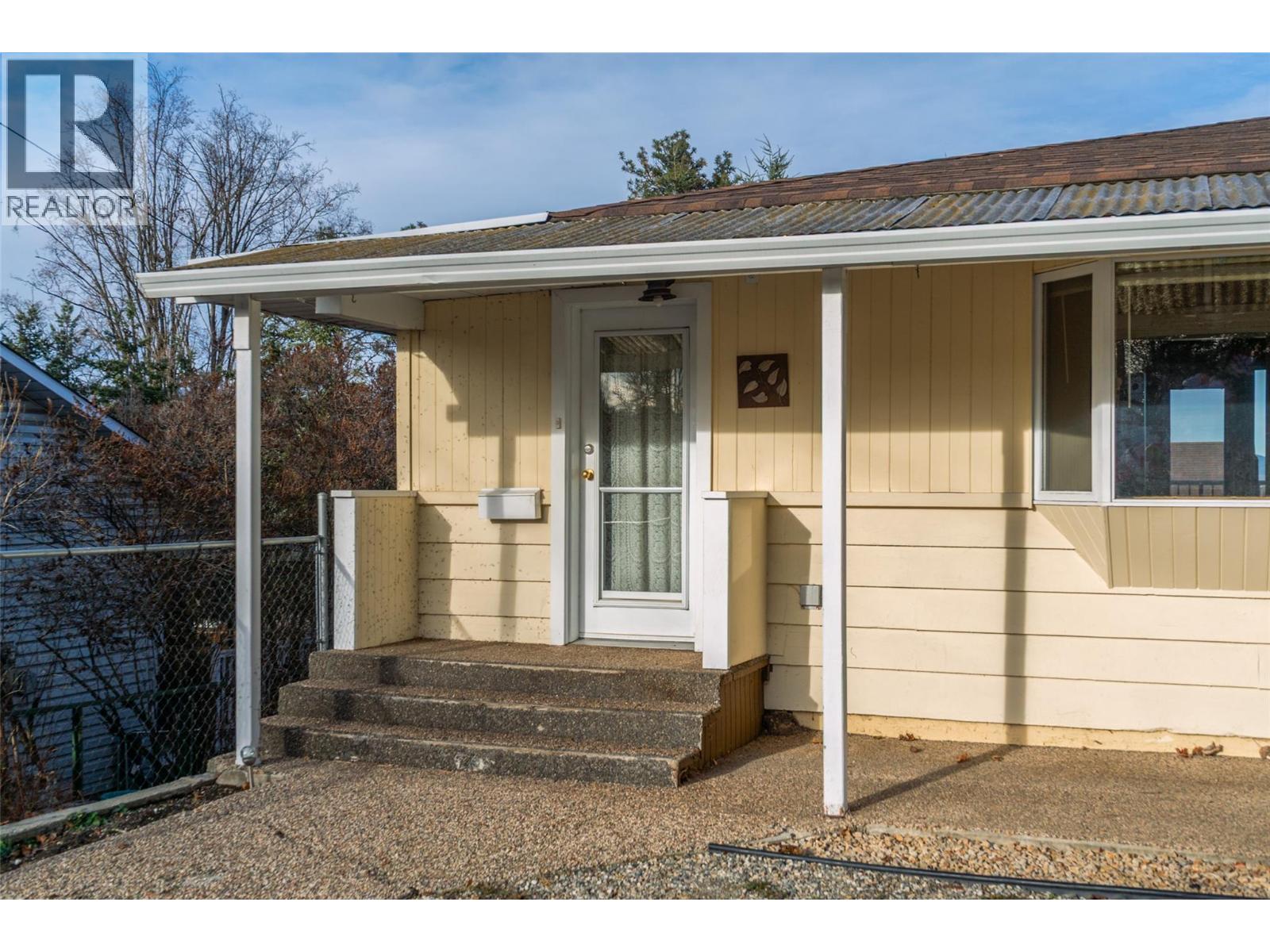 1805 39 Avenue, Vernon, British Columbia  V1T 3A6 - Photo 12 - 10369891