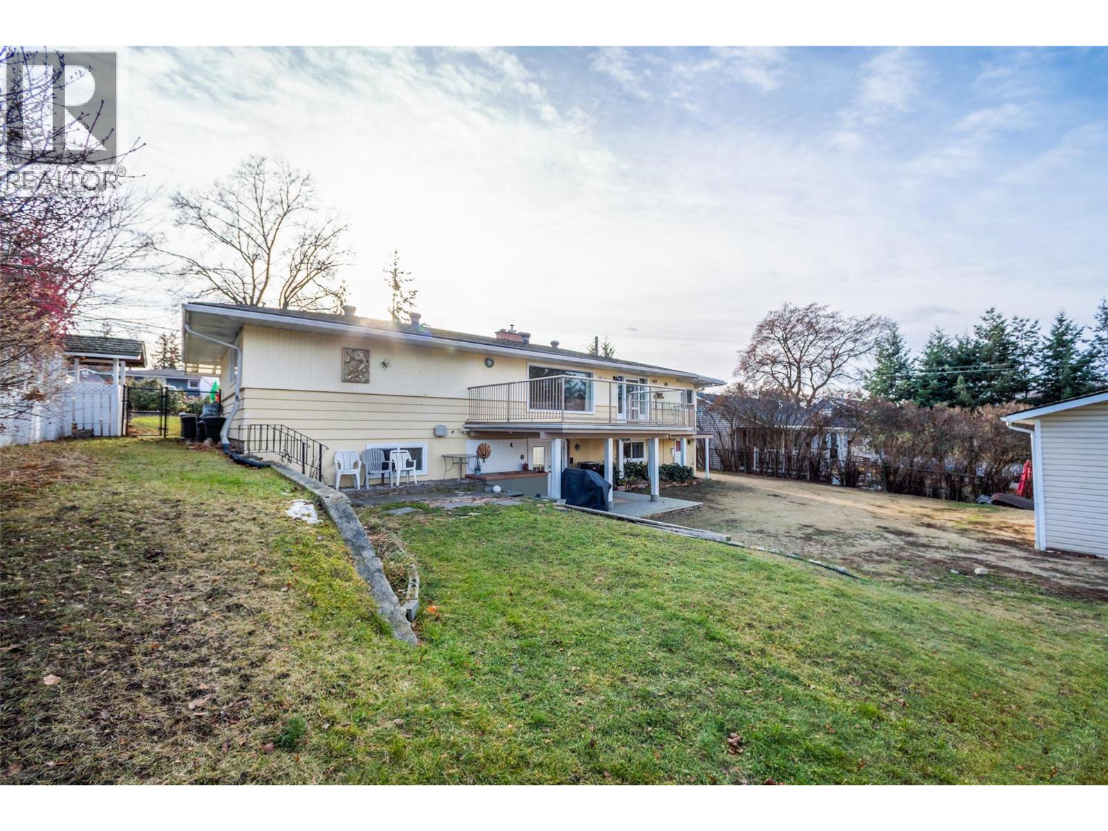 1805 39 Avenue, Vernon, British Columbia  V1T 3A6 - Photo 13 - 10369891