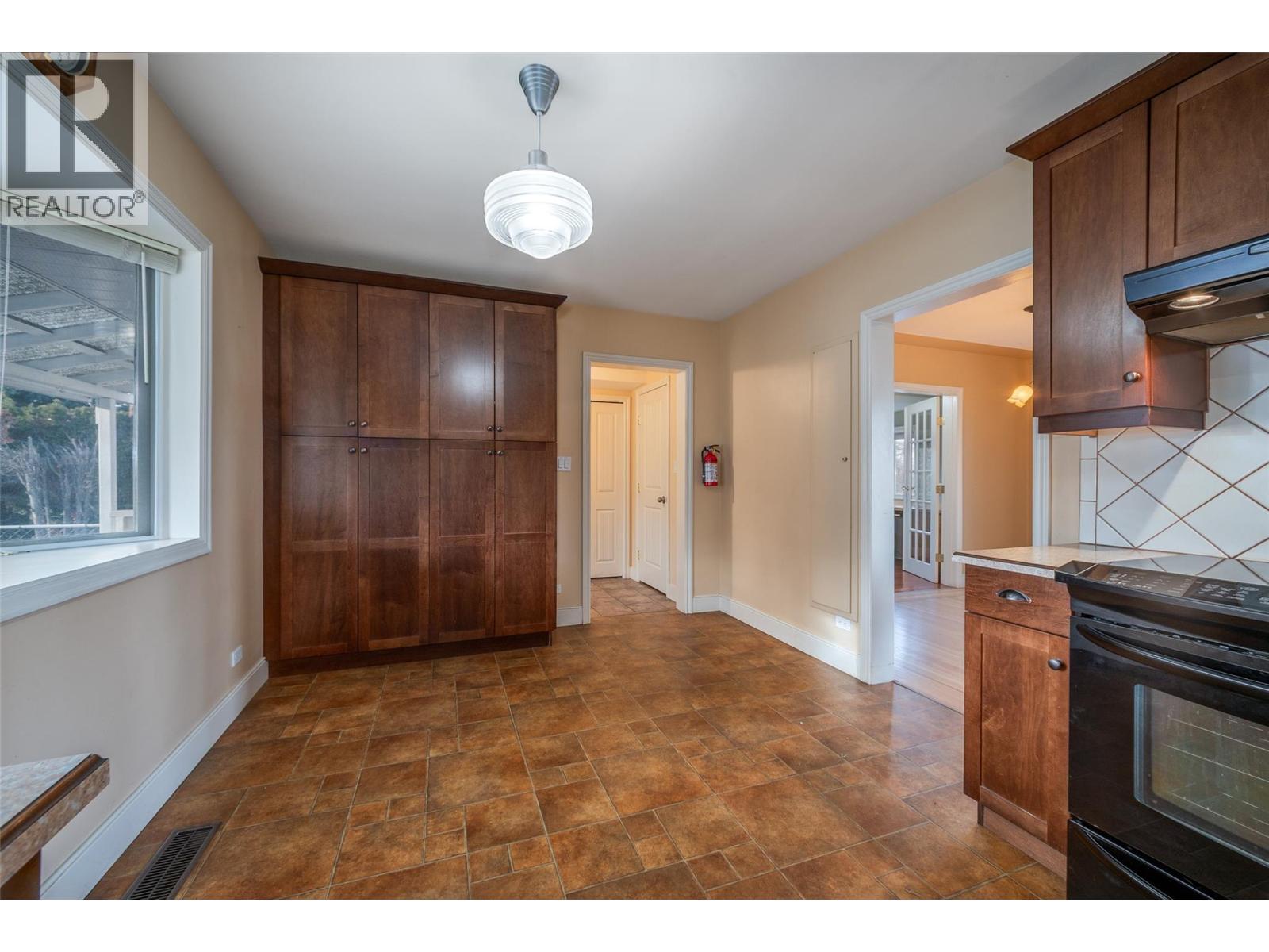 1805 39 Avenue, Vernon, British Columbia  V1T 3A6 - Photo 51 - 10369891