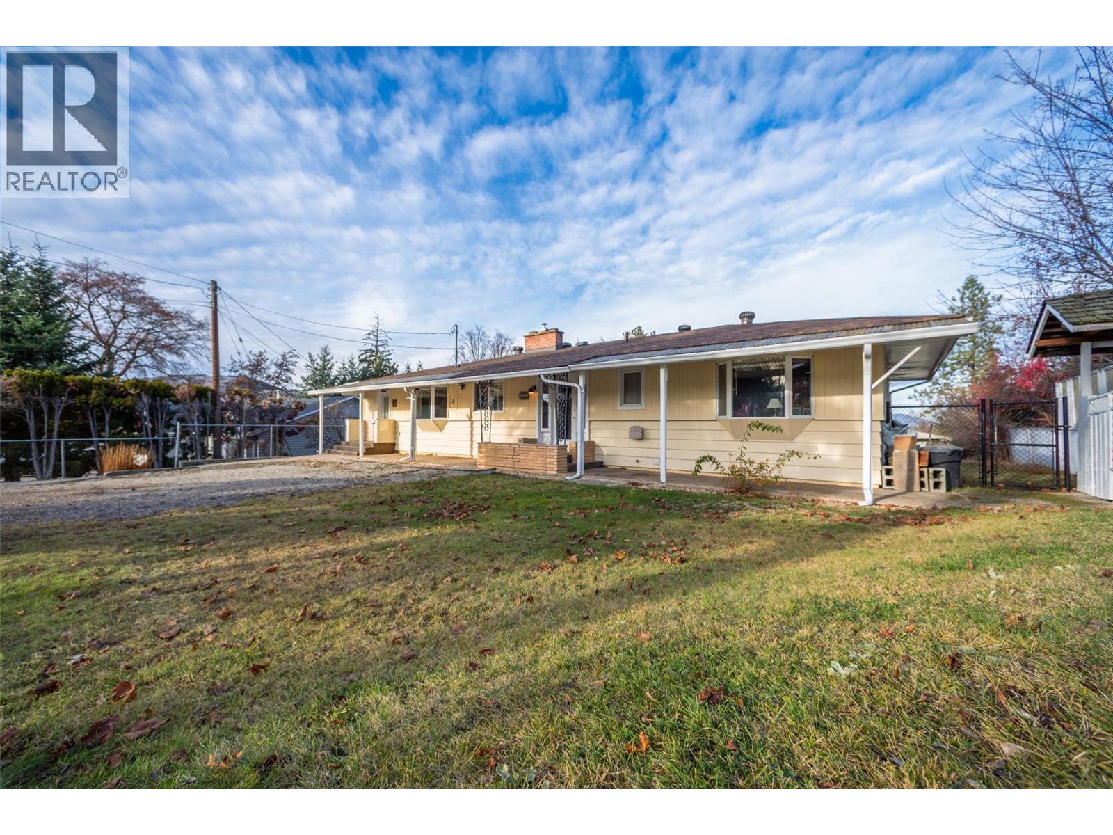 1805 39 Avenue, Vernon, British Columbia  V1T 3A6 - Photo 3 - 10369891