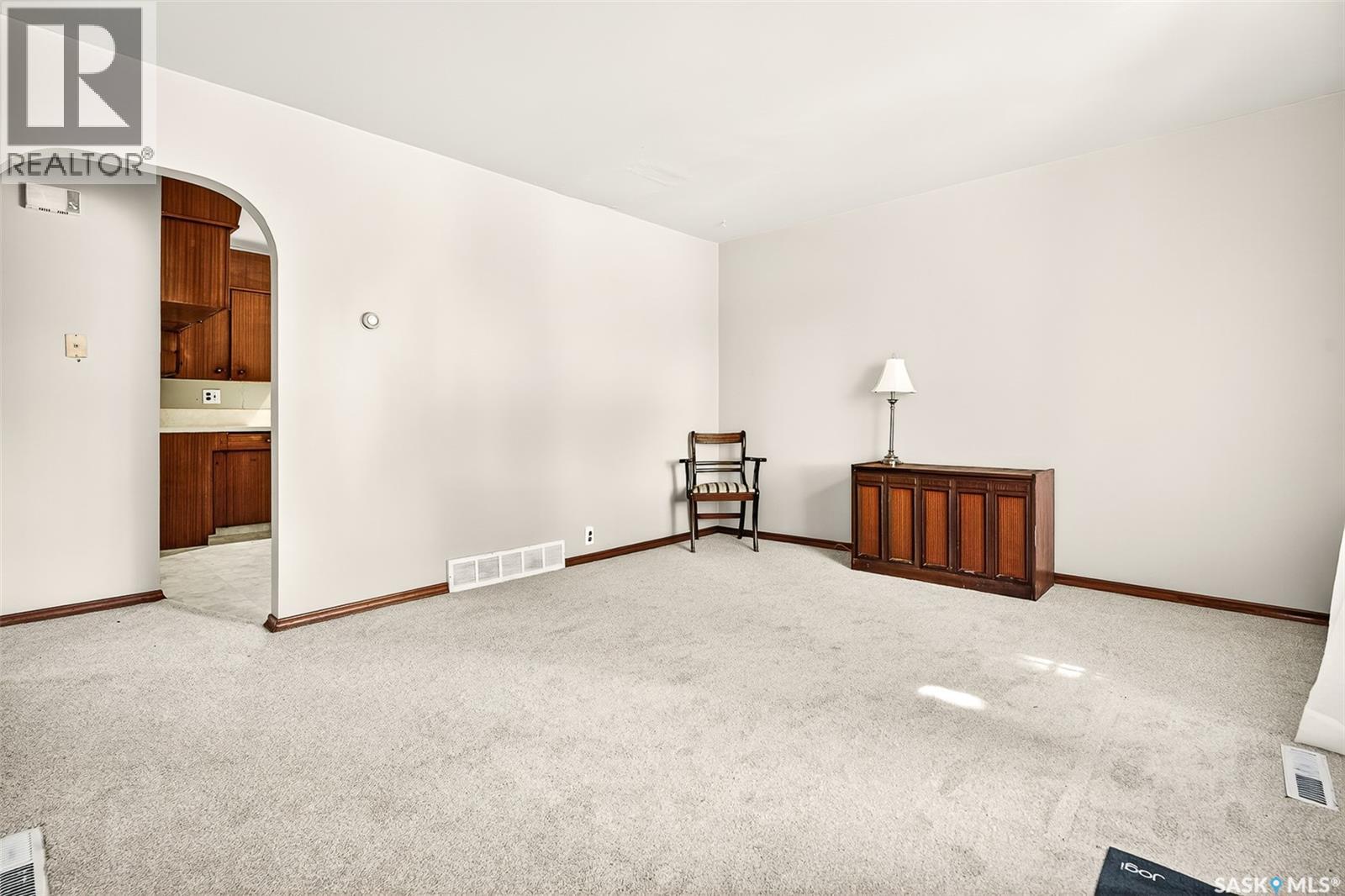 530 Duffield Street W, Moose Jaw, Saskatchewan  S6H 5H9 - Photo 4 - SK025562