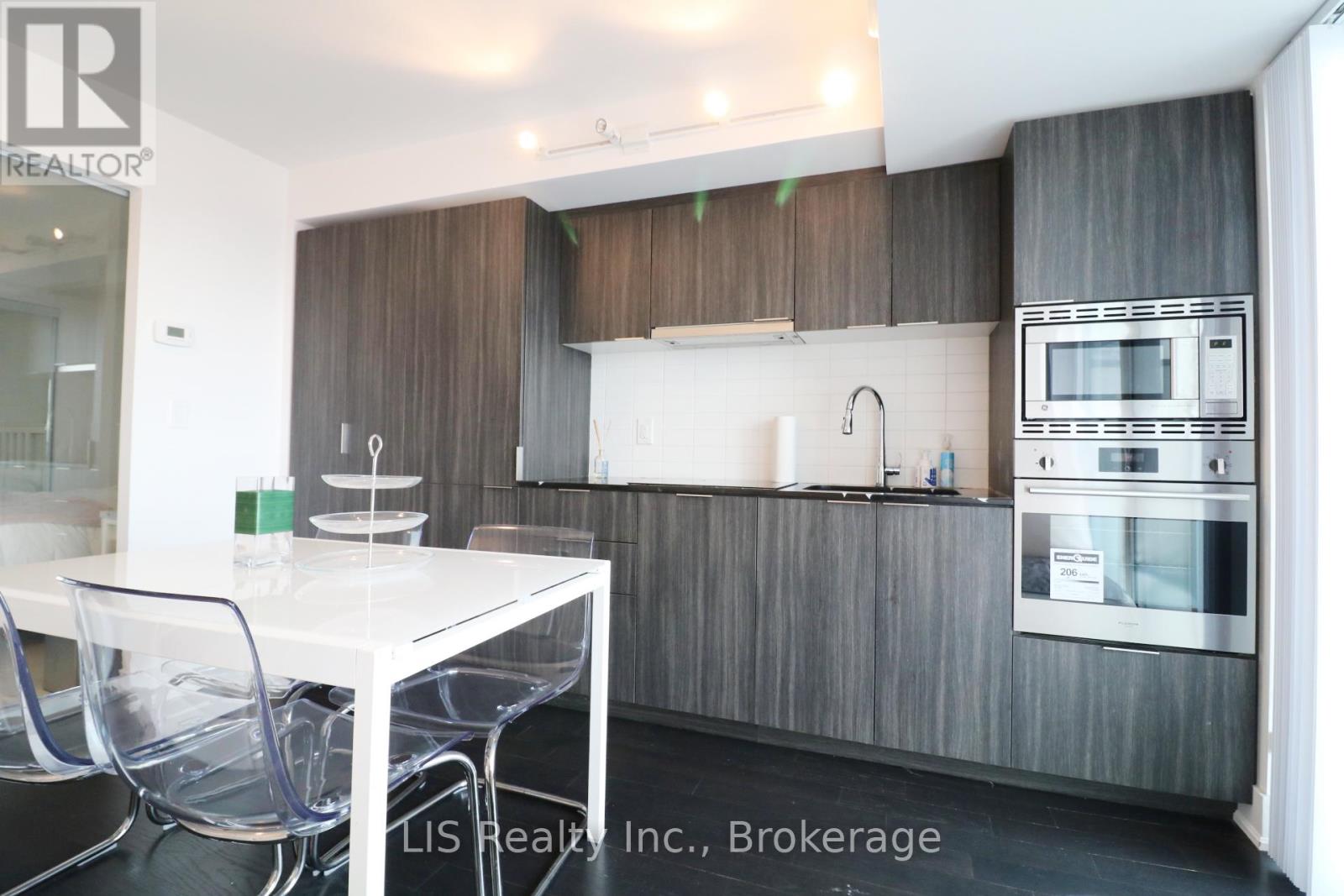 2612 - 955 Bay Street, Toronto, Ontario  M5S 2A2 - Photo 5 - C12588218