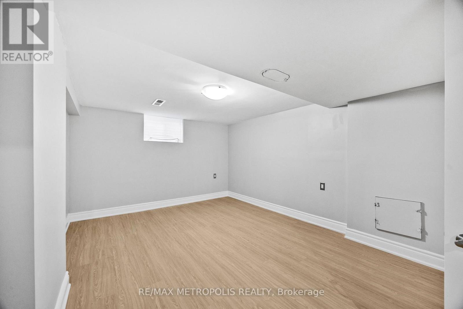 Basement - 228 Penn Avenue S, Newmarket (Bristol-London), Ontario  L3Y 2S5 - Photo 12 - N12630456