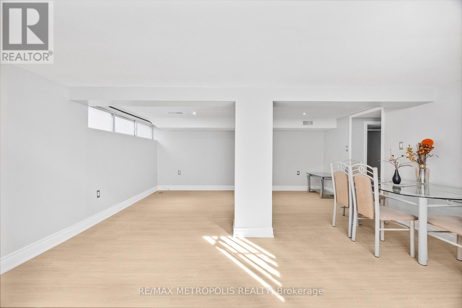 Basement - 228 Penn Avenue S, Newmarket (Bristol-London), Ontario  L3Y 2S5 - Photo 8 - N12630456